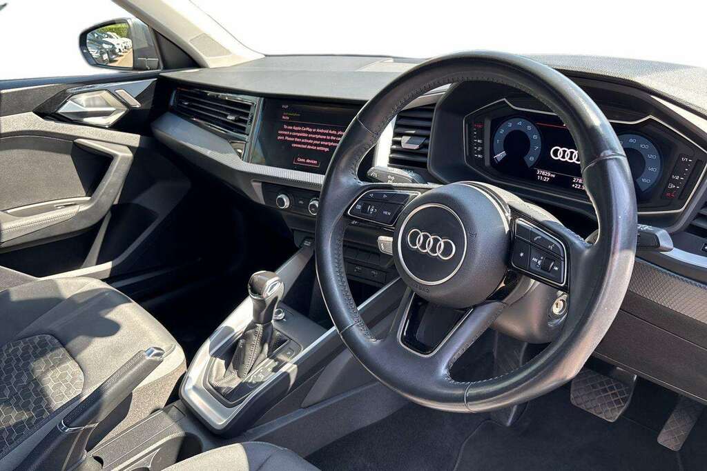 Audi A1 30 Tfsi Sport S Tronic 2019 Grey #3