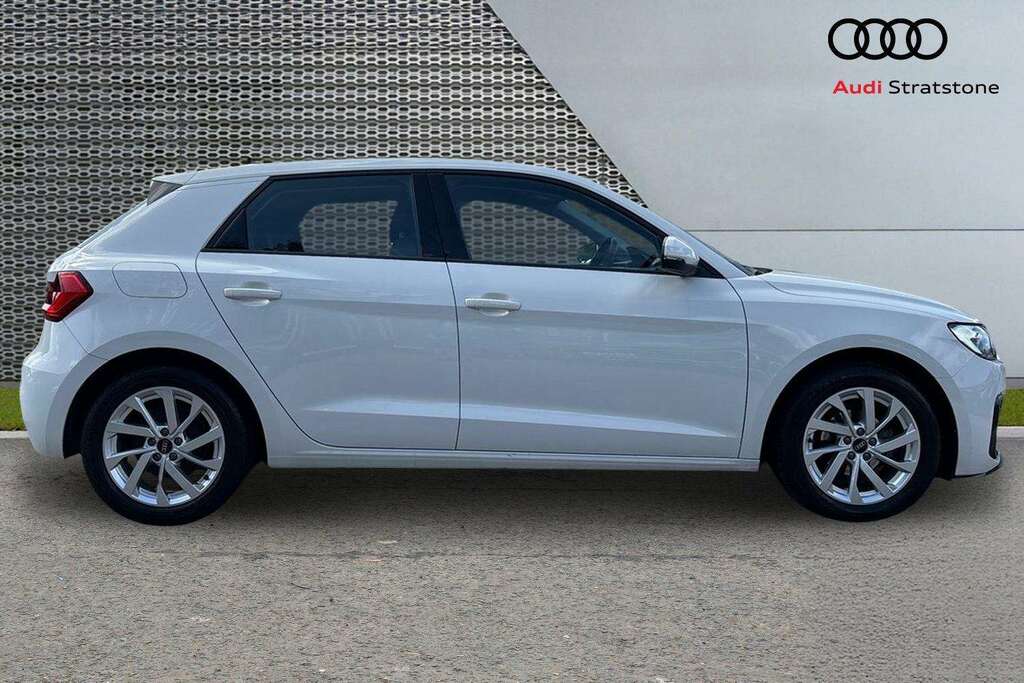 Audi A1 30 Tfsi S Line S Tronic Green #4