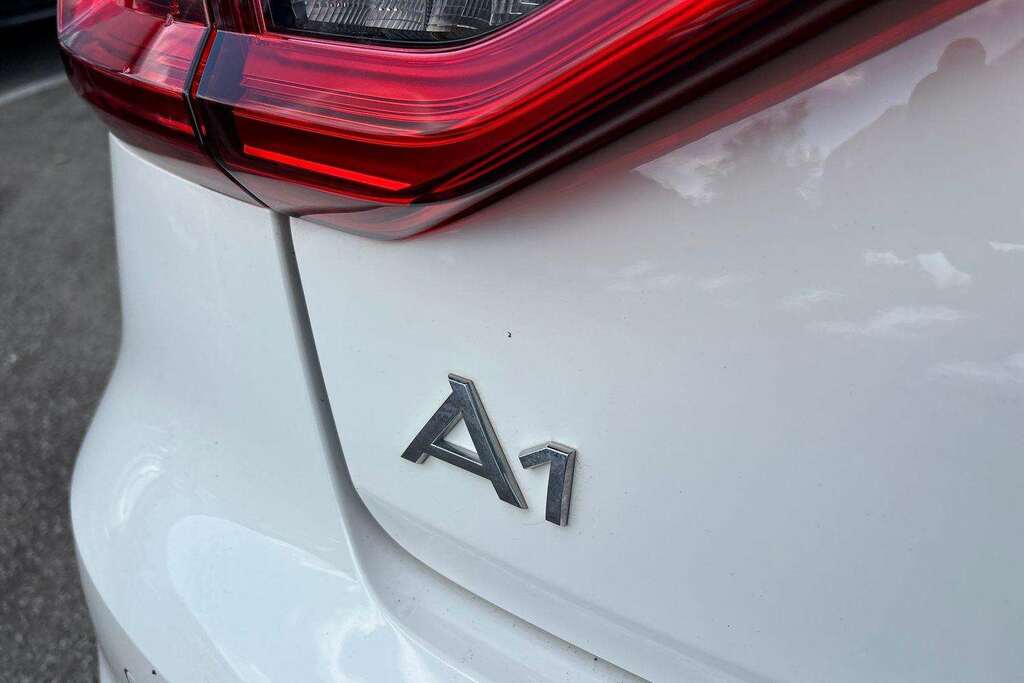 Audi A1 30 Tfsi S Line S Tronic Green #32