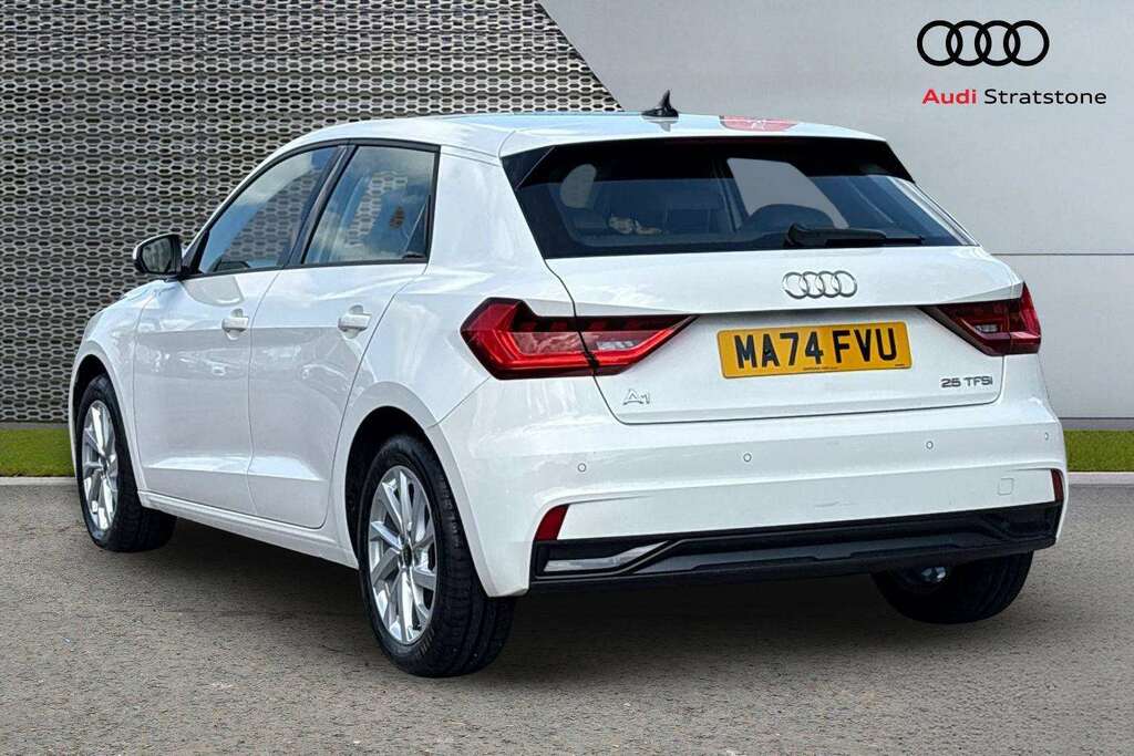 Audi A1 30 Tfsi S Line S Tronic Green #3