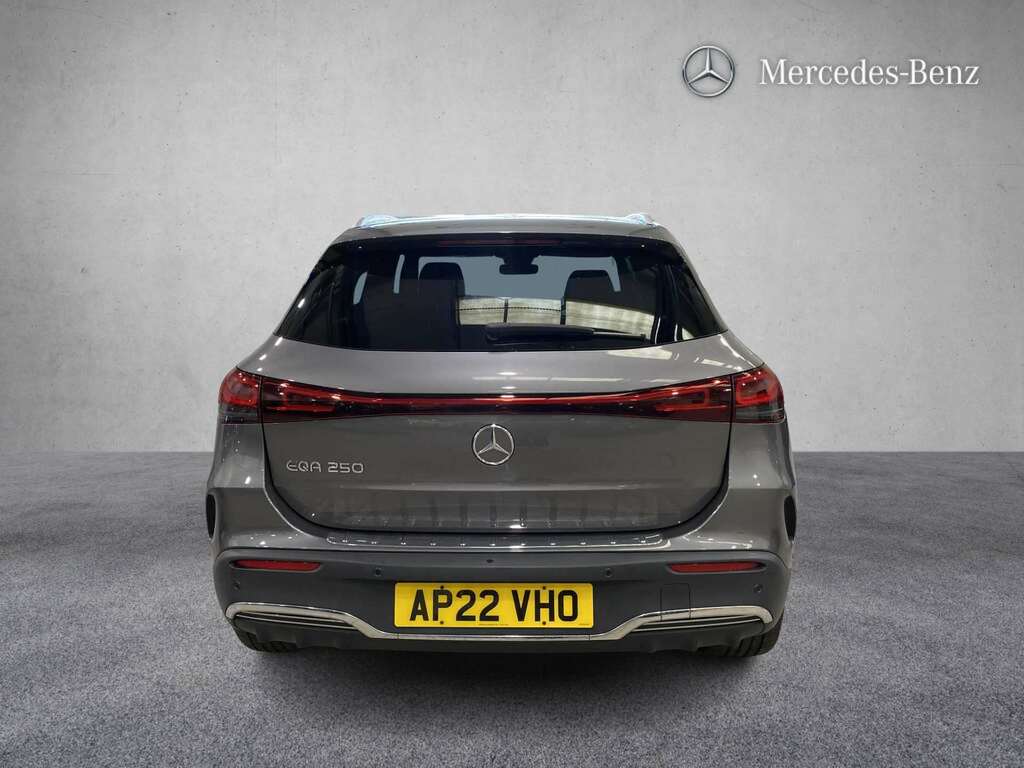 Mercedes-Benz EQA 250 140Kw Amg Line 66.5Kwh 2022 Grey #3