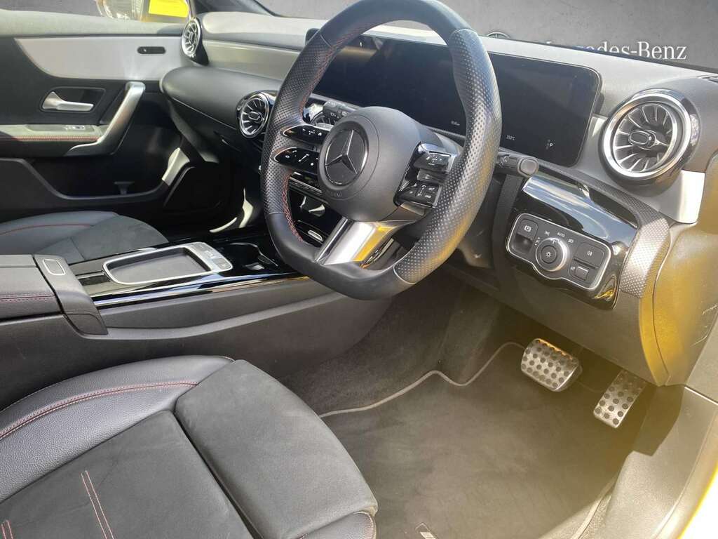 Mercedes-Benz A Class A180 Amg Line Executive 2023 KT23BPE Yellow #4