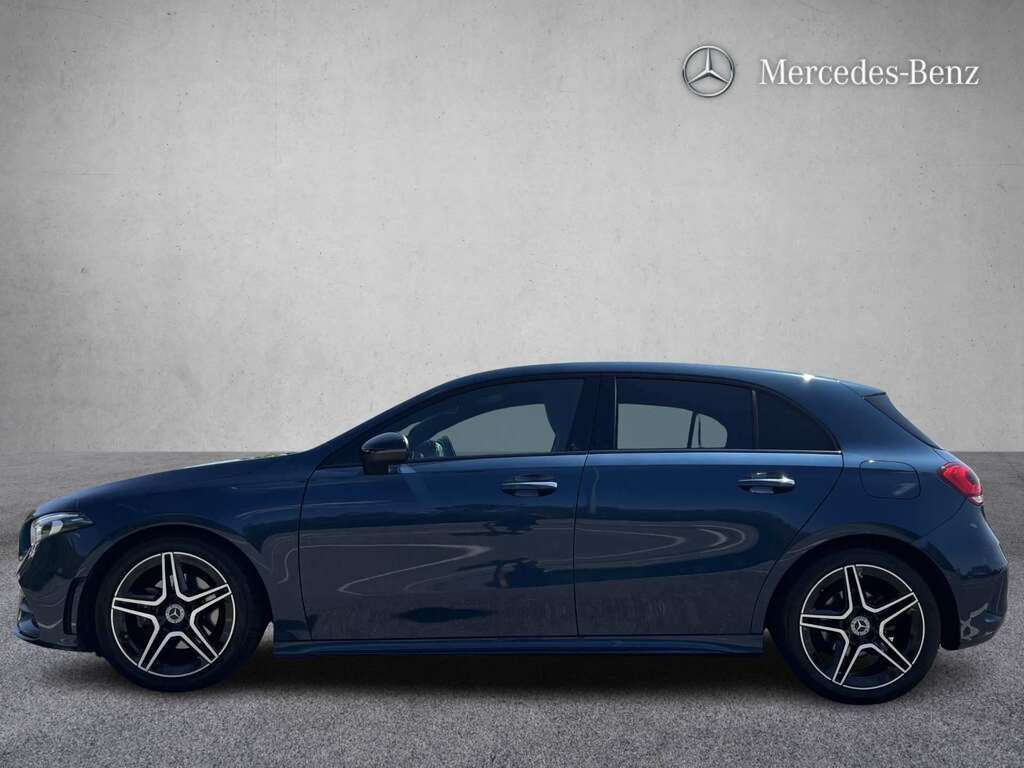 Mercedes-Benz A Class A180 Amg Line Premium 2022 EA22YBV Blue #4
