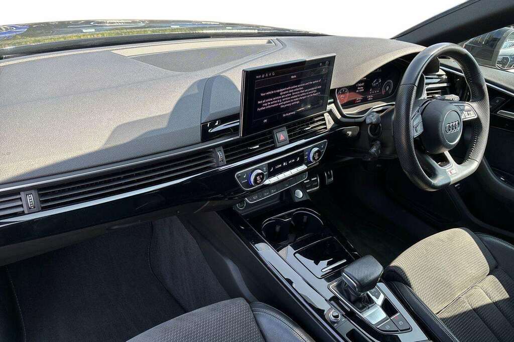 Audi A4 30 Tdi S Line S Tronic #13