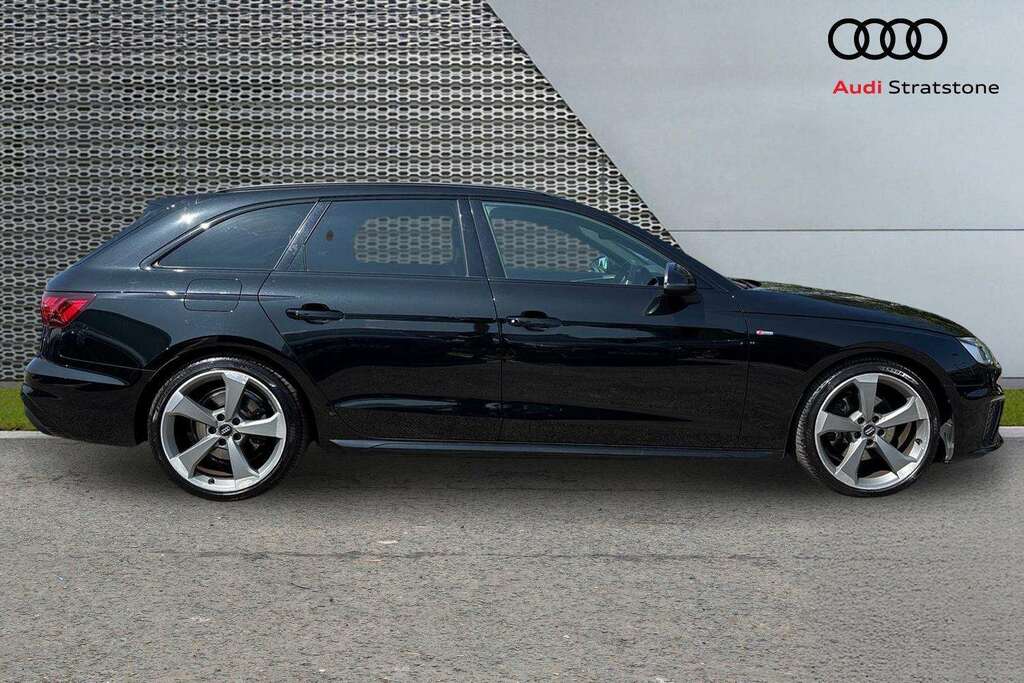 Audi A4 35 Tdi Black Edition S Tronic 2020 Black #3
