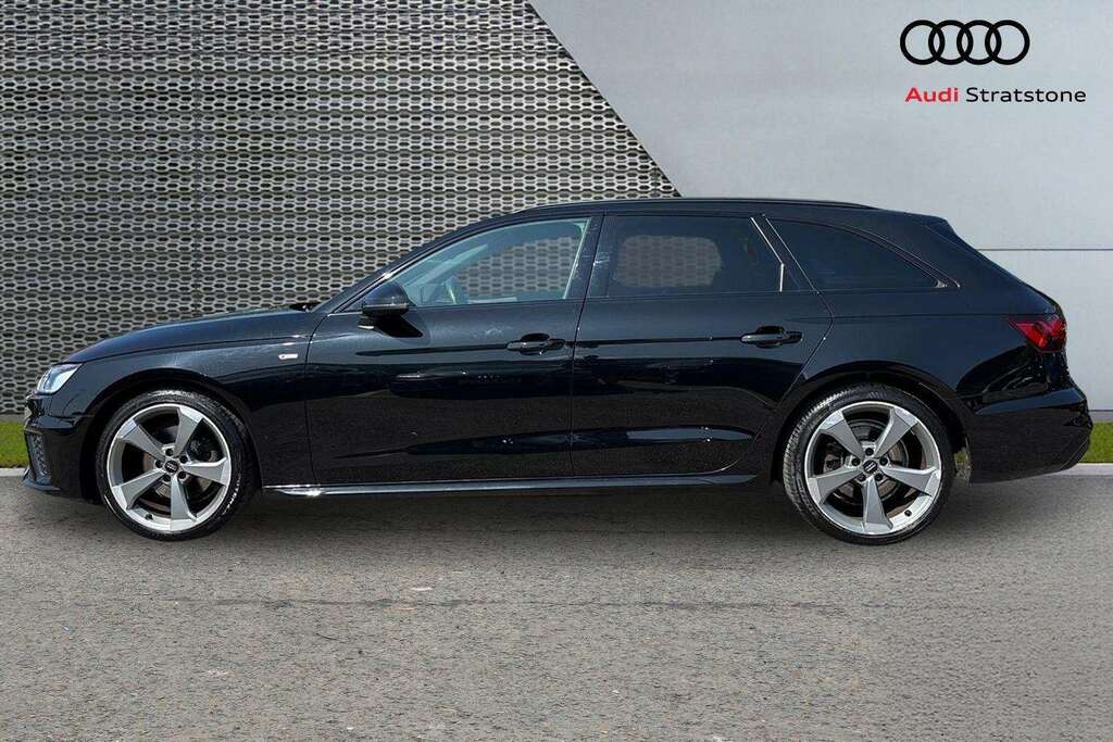 Audi A4 35 Tdi Black Edition S Tronic 2020 Black #5