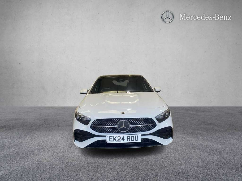 Mercedes-Benz A Class A200 Amg Line Premium Plus 2024 White