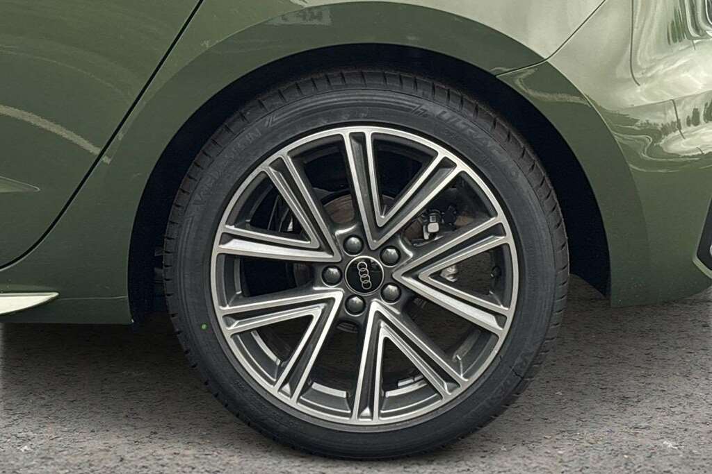 Audi A1 35 Tfsi S Line S Tronic Tech Pack 2026 MT26FPK Green #5