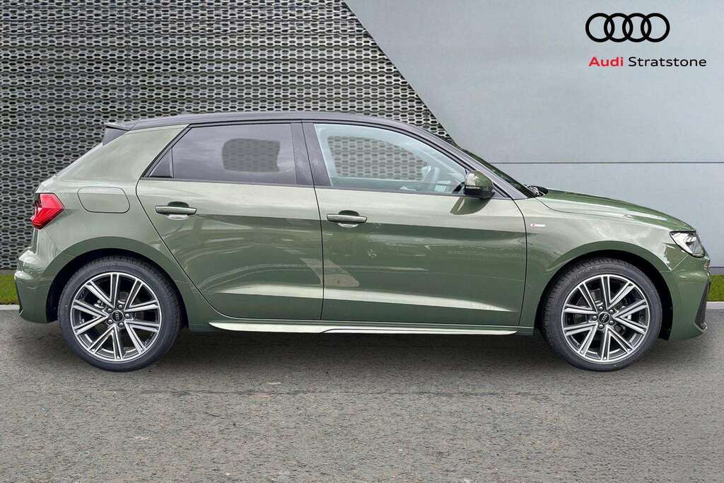 Audi A1 35 Tfsi S Line S Tronic Tech Pack 2026 MT26FPK Green #4