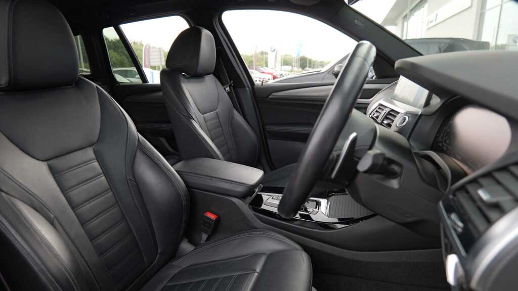 BMW X3 20D Mht M Sport Blue #8