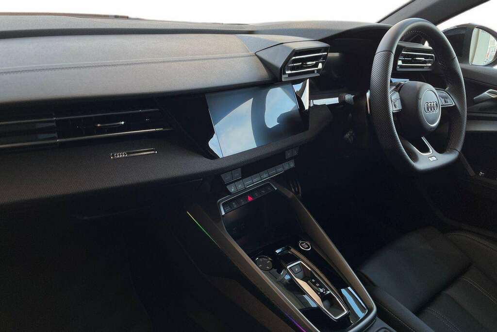Audi A3 1.5 Tfsi 150 Black Edition S Tronic 2025 White