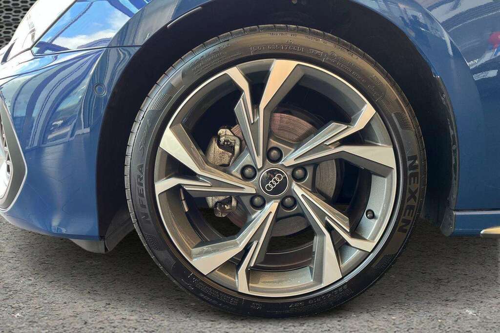 Audi A3 35 Tfsi Black Edition S Tronic #10