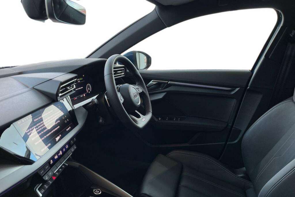 Audi A3 35 Tfsi Black Edition S Tronic #19