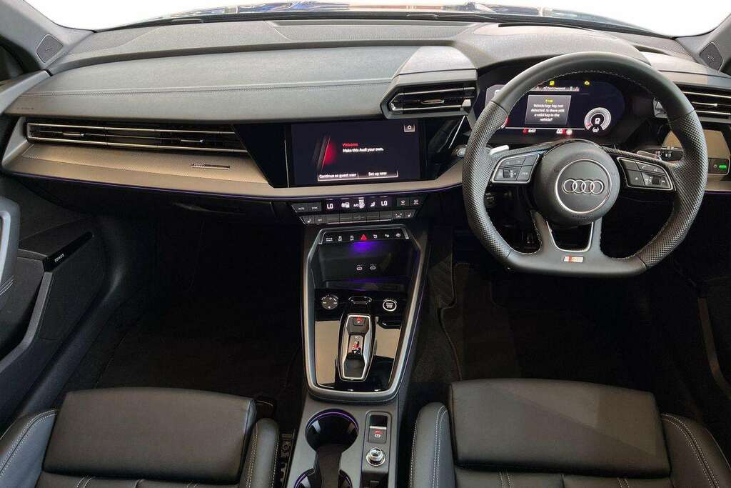 Audi A3 35 Tfsi Black Edition S Tronic #17