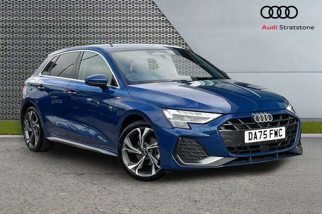 Audi A3 1.5 Tfsi 150 S Line S Tronic 2025 Blue