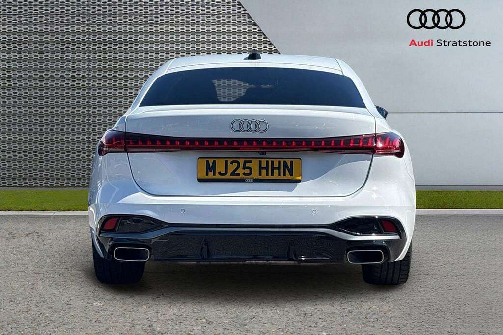 Audi A5 2.0 Tfsi 150 S Line S Tronic 2025 White #6