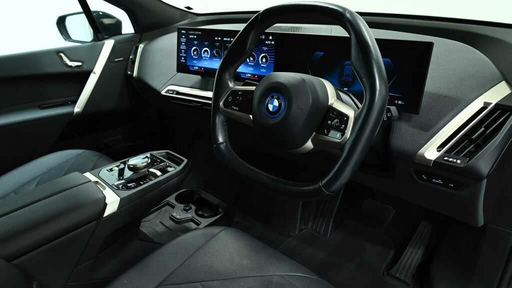 BMW iX 240Kw Xdrive40 M Sport Edition 76.6Kwh 20 Black #6