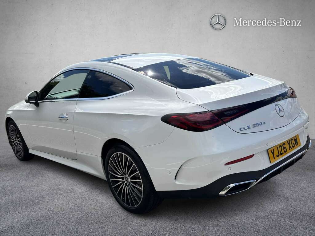 Mercedes-Benz CLE Class 300E Amg Line Premium 9G-tronic 2026 White #2