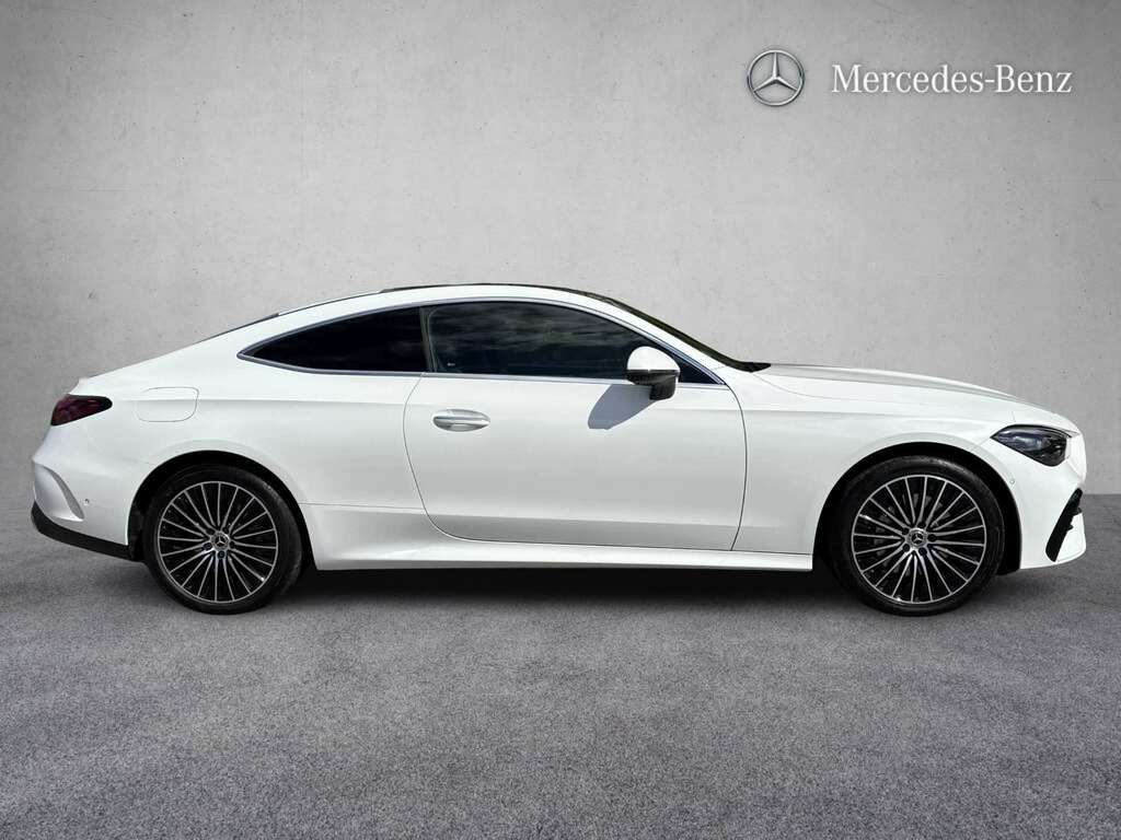 Mercedes-Benz CLE Class 300E Amg Line Premium 9G-tronic 2026 White #4