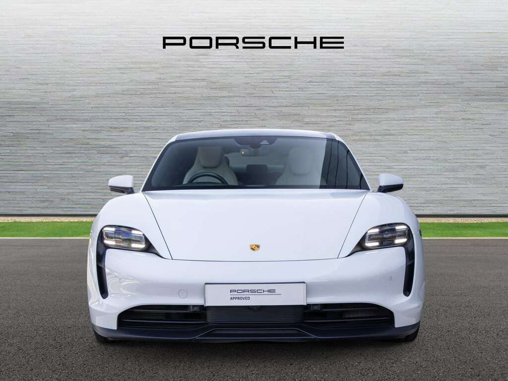 Porsche Taycan 4X2 2022 White #5