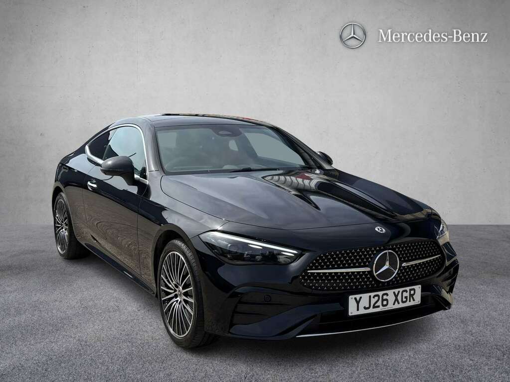 Mercedes-Benz CLE Class 300E Amg Line Premium 9G-tronic 2026 Black