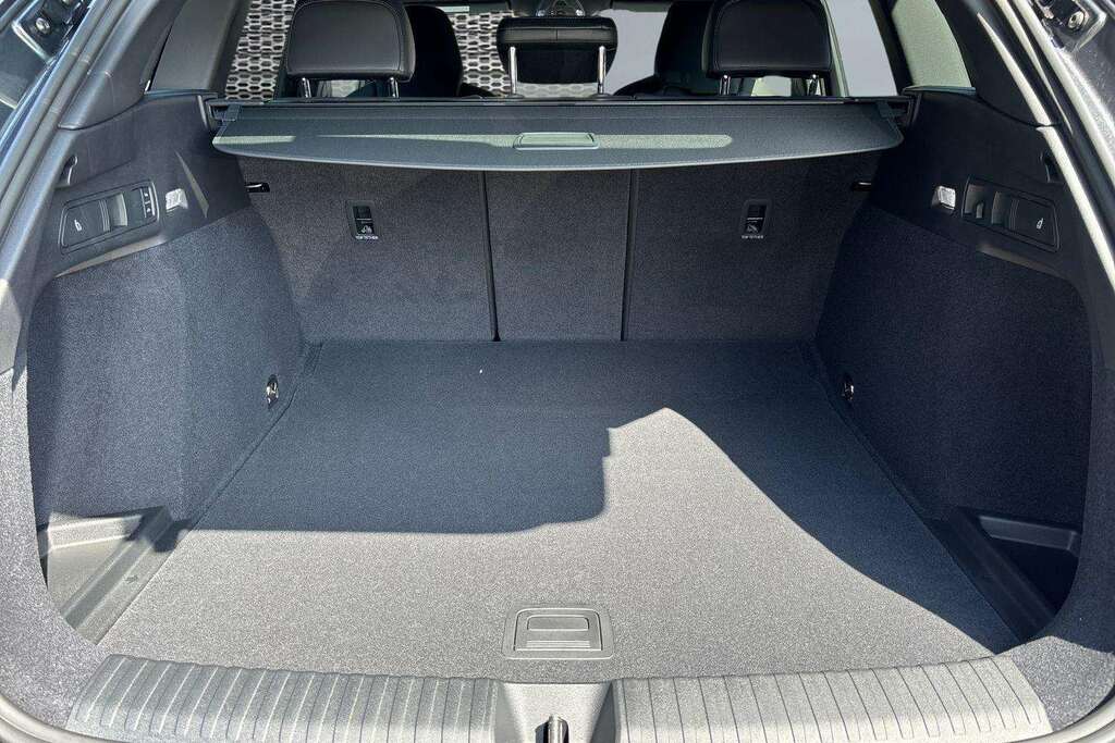 Audi SQ6 E-Tron 360Kw Sq6 Quattro 100Kwh Edition 1 Black #13