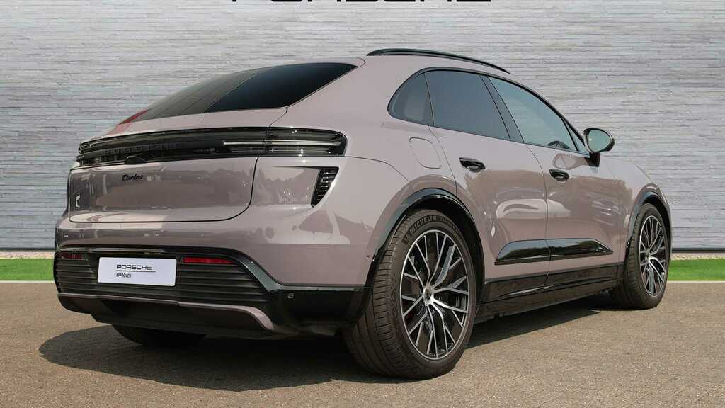 Porsche Macan 470Kw Turbo 100Kwh 2024 Purple #4
