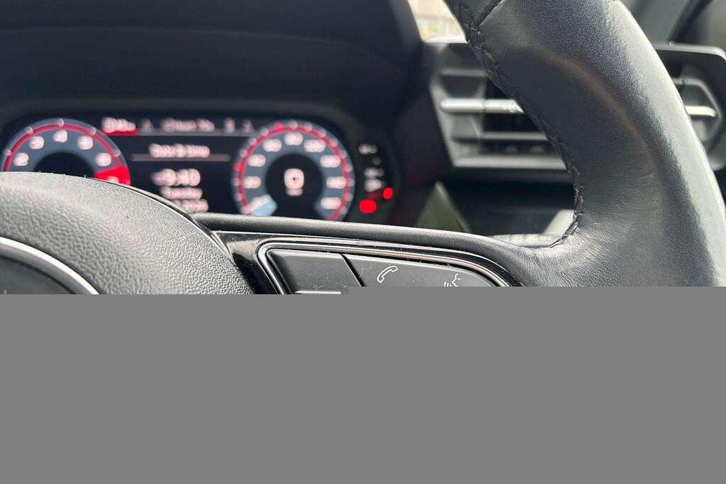 Audi A3 35 Tfsi Edition 1 S Tronic  #9