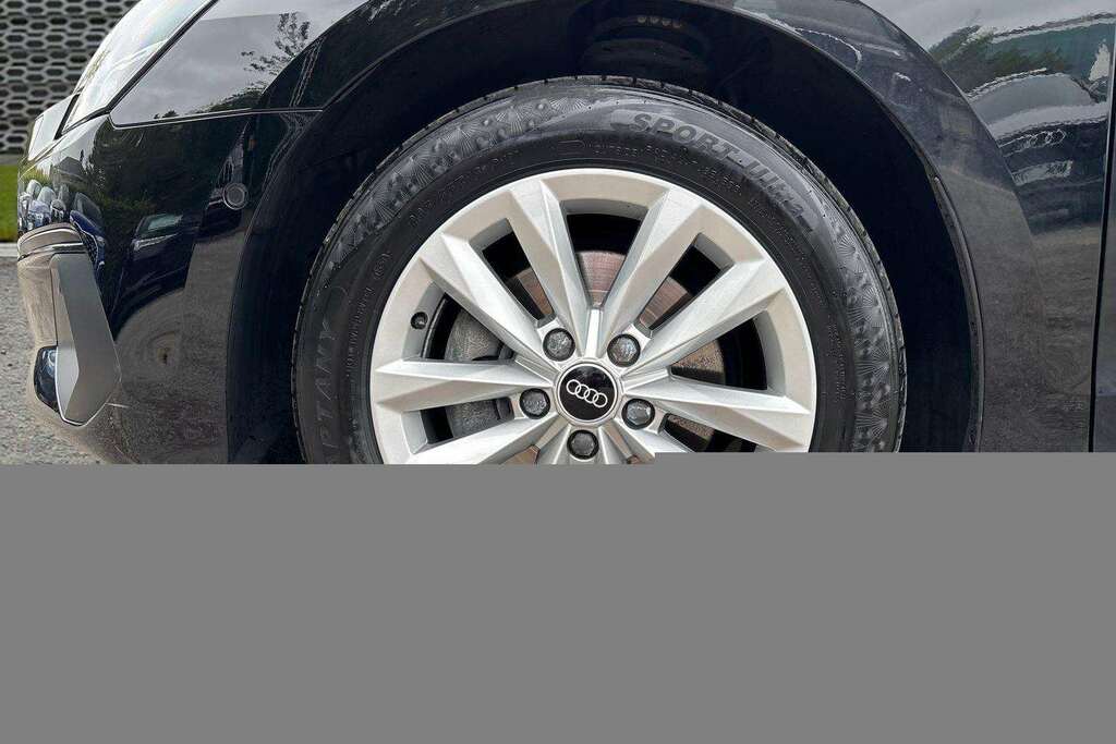 Audi A3 35 Tfsi Edition 1 S Tronic  #3