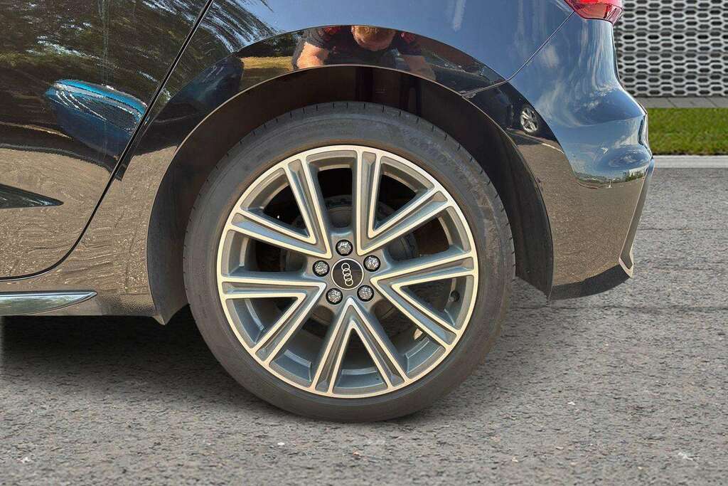 Audi A1 Sport 25 Tfsi S-a Grey #2