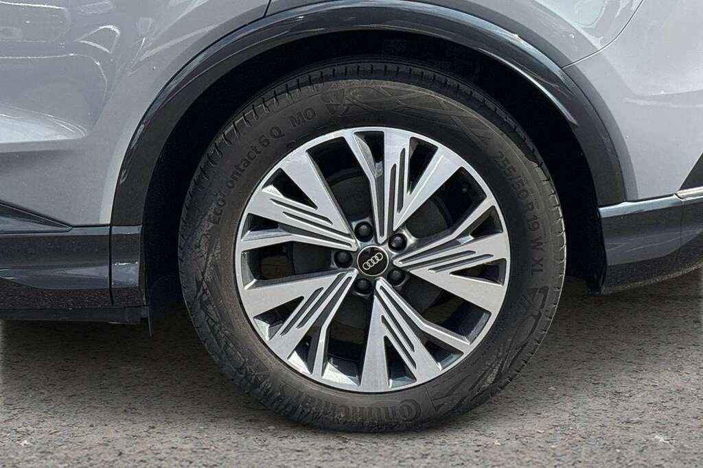 Audi Q4 E Tron 150Kw 40 82Kwh Sport 2022 Grey #6