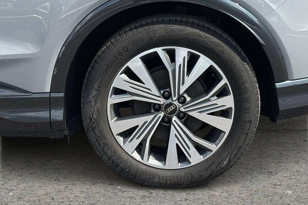 Audi Q4 E Tron Q4 E-tron Sportback 40 Edition 1 Black #7