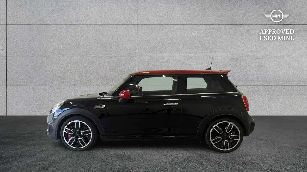 Mini Hatch 2.0 John Cooper Works Chili Pack 2017 Black