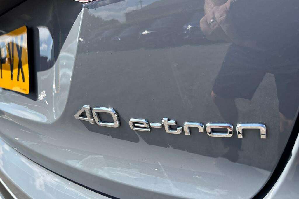 Audi Q4 E Tron 150Kw 40 82Kwh S Line Cstech Pack 202 Grey #4