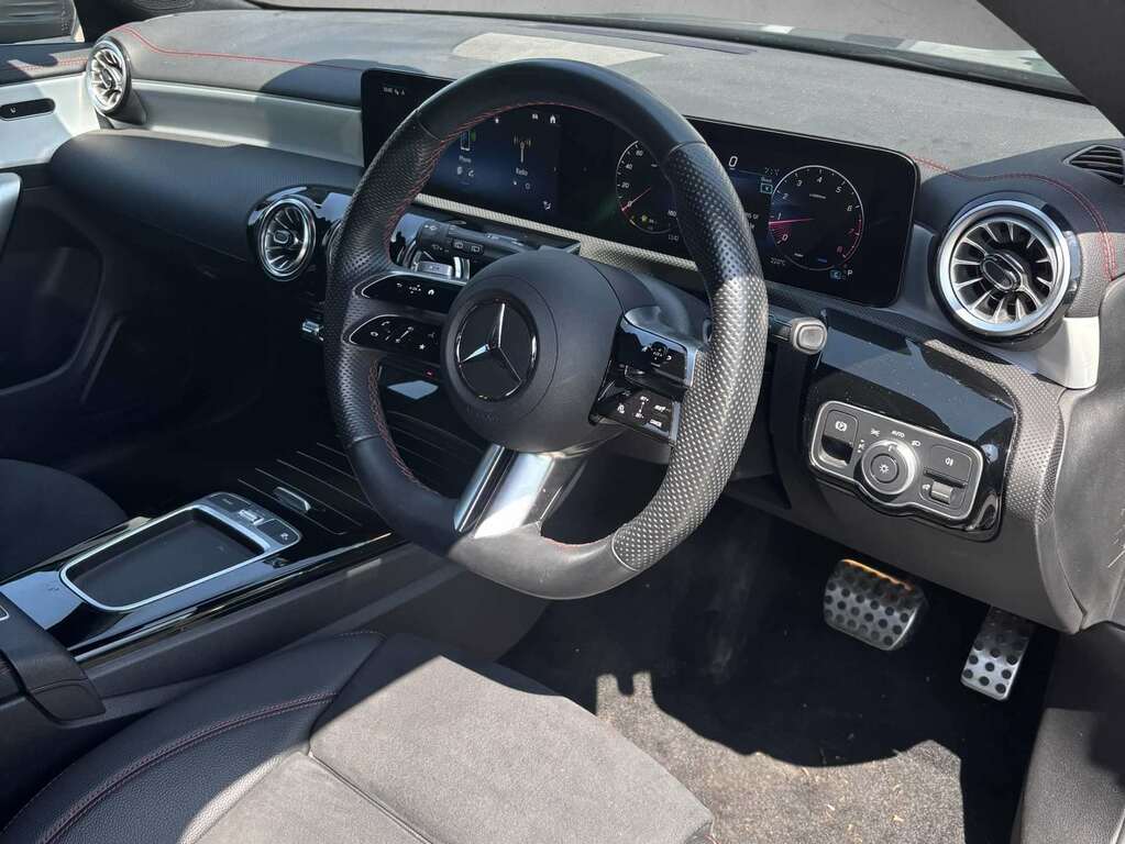 Mercedes-Benz CLA Class 200 Amg Line Executive Tip 2023 Grey #3