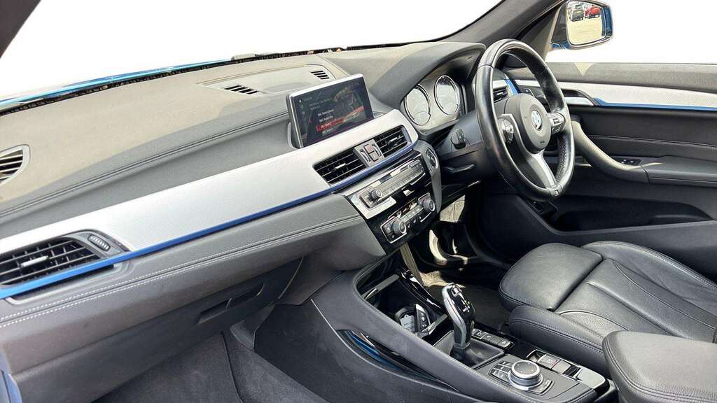 BMW X1 1.5 25E 10Kwh M White #8