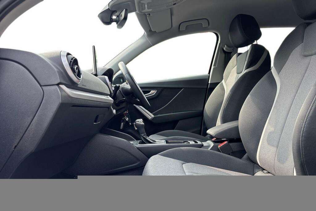 Audi Q2 S Line 35 Tfsi 150 Ps 6-Speed Black #15