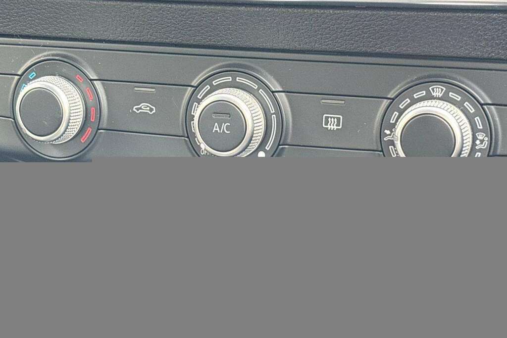 Audi Q2 S Line 35 Tfsi 150 Ps 6-Speed Black #21