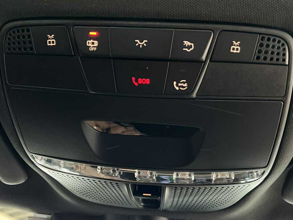 Mercedes-Benz EQC Suv Black #29