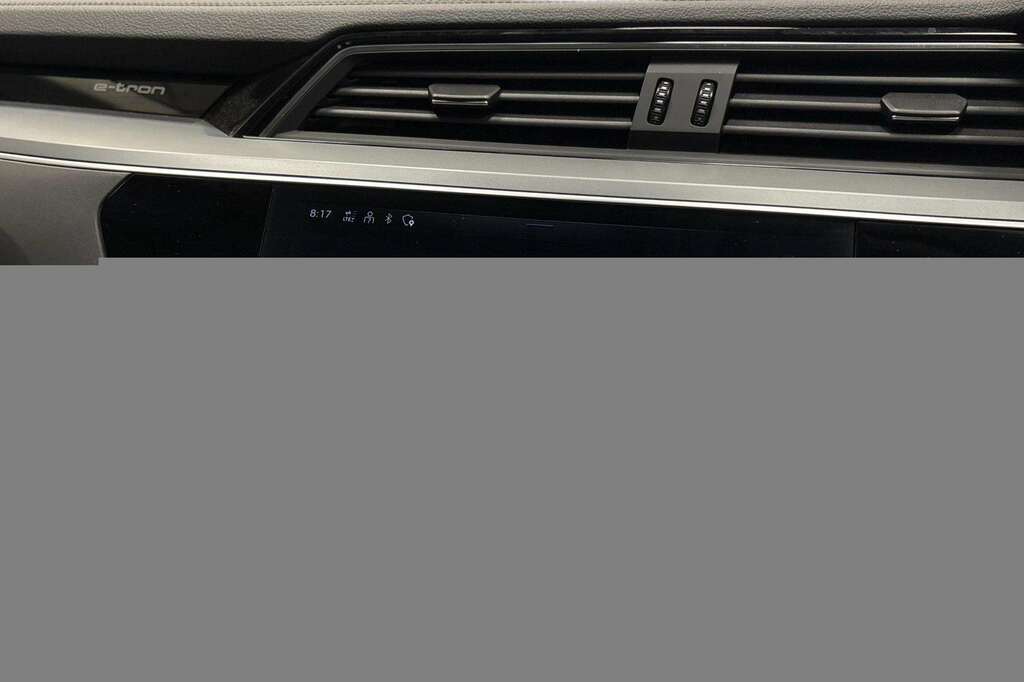 Audi Q8 e tron 250Kw 50 Quattro 95Kwh Sport 2023 Blue #6