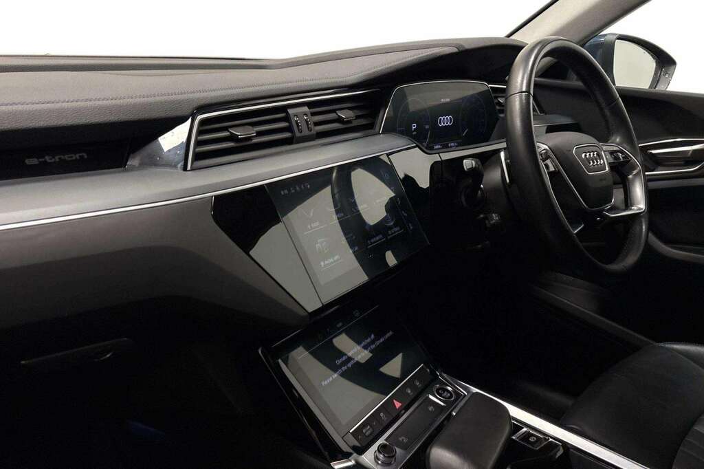 Audi Q8 e tron 250Kw 50 Quattro 95Kwh Sport 2023 Blue