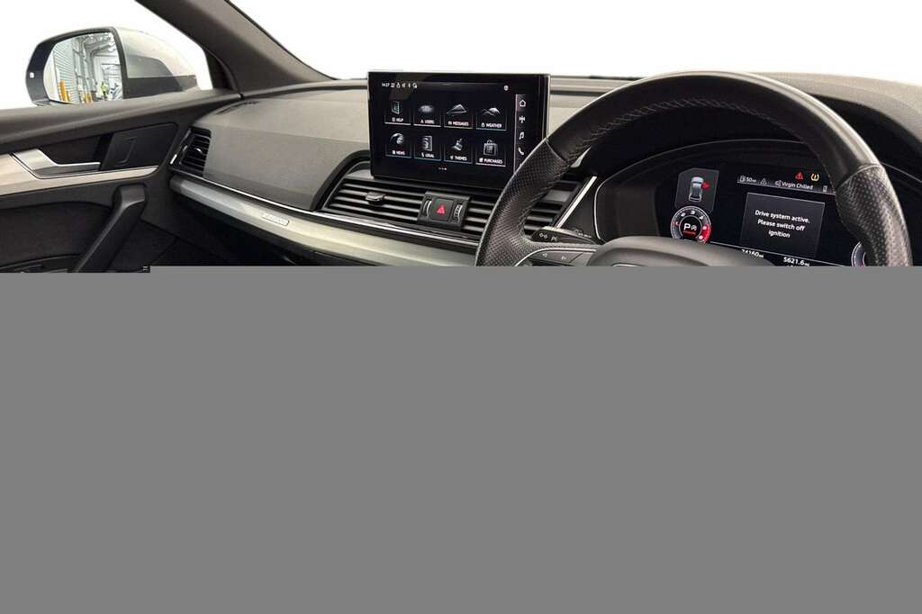 Audi Q5 Tfsie Black Edition Black #3