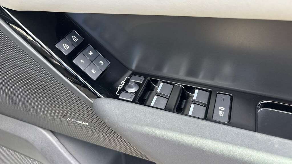 Land Rover Range Rover Velar D200 Mhev Dynamic Se Black #25