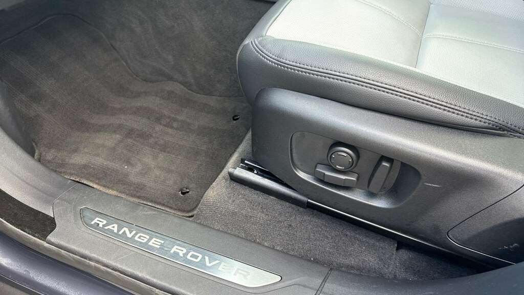Land Rover Range Rover Velar D200 Mhev Dynamic Se Black #30