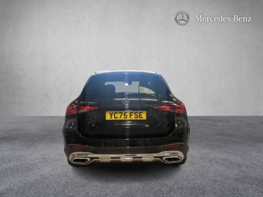 Mercedes-Benz GLC Class 300E 4Matic Amg Line 9G-tronic 2025 Black