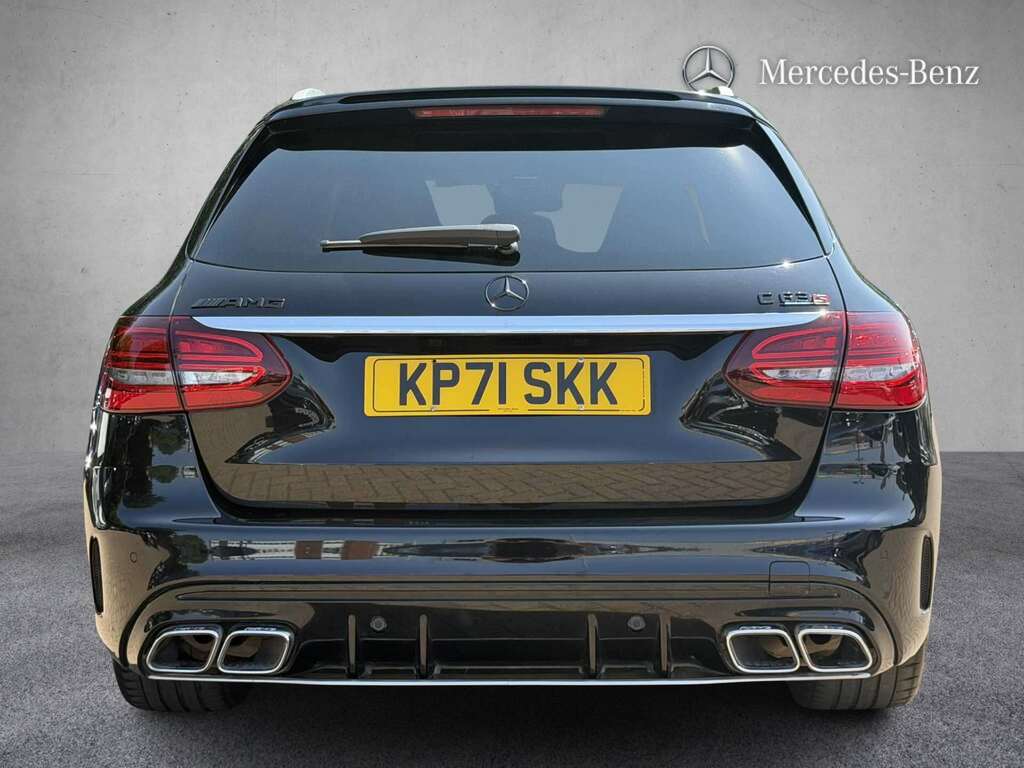 Mercedes-Benz C Class Saloon White #5