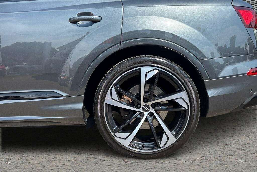 Audi Q7 55 Tfsi Quattro S Line Tiptronic 2024 Blue #6