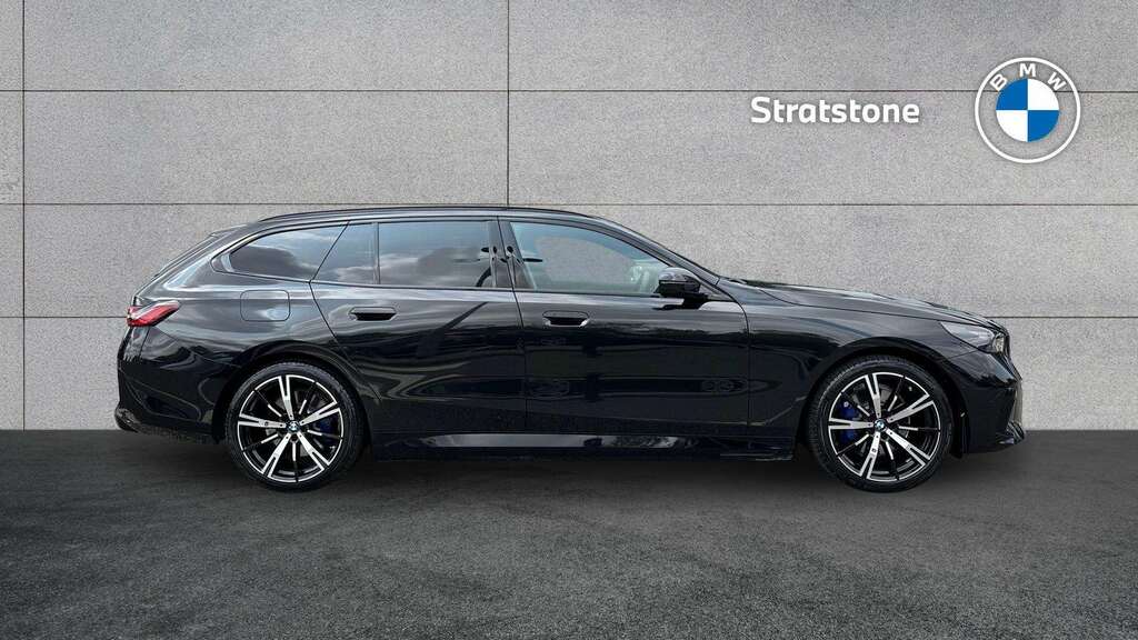 BMW 5 Series 530E M Sport Pro 2026 Black #2