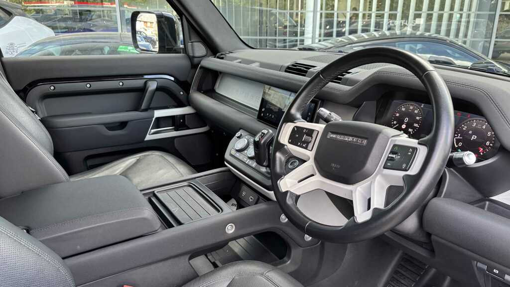 Land Rover Defender 110 3.0 P400 Xs Edition 110 7 Seat 2021 Black #5
