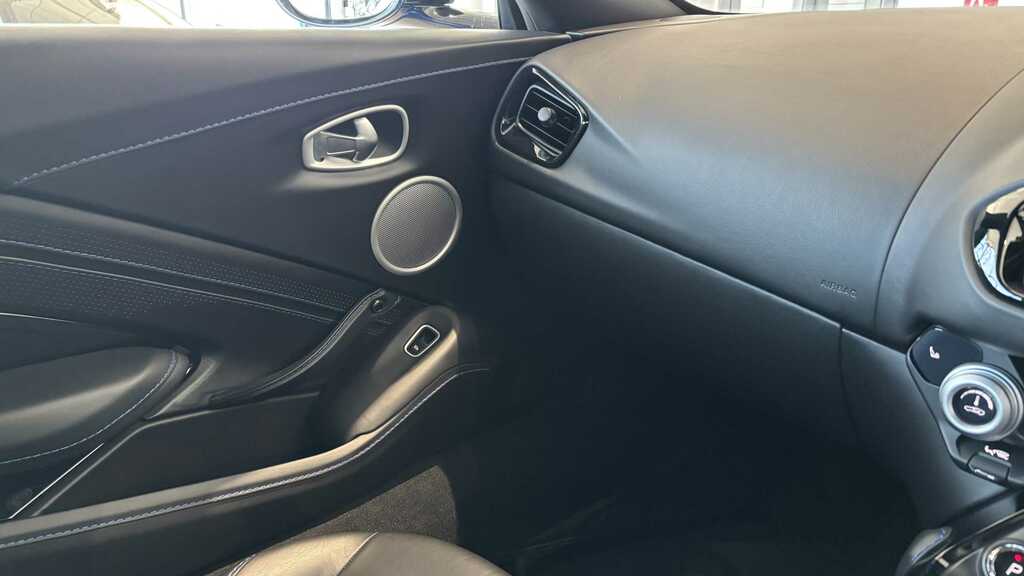 Aston Martin Vantage Zf 8 Speed Silver #35